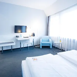 Garner - Checkpoint Charlie By Ihg Hotel
